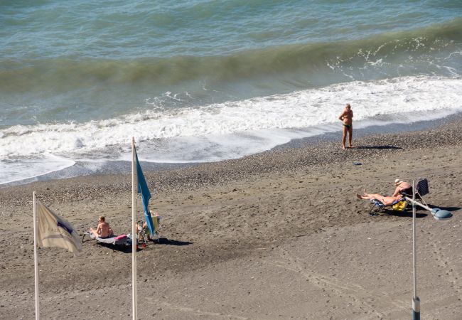 Apartamento en Torrox Costa - WintowinRentals Vistas Espectaculares, Atico, 1 ºLínea de Playa en Torrox Apartamento en Torrox Costa - WintowinRentals Vistas Espectaculares, Atico, 1 ºLínea de Playa en Torrox