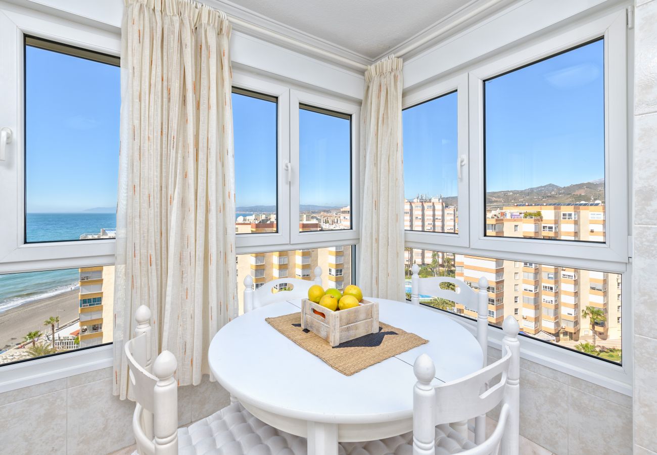 Apartamento en Torrox Costa - WintowinRentals Vistas Espectaculares, Atico, 1 ºLínea de Playa en Torrox Apartamento en Torrox Costa - WintowinRentals Vistas Espectaculares, Atico, 1 ºLínea de Playa en Torrox