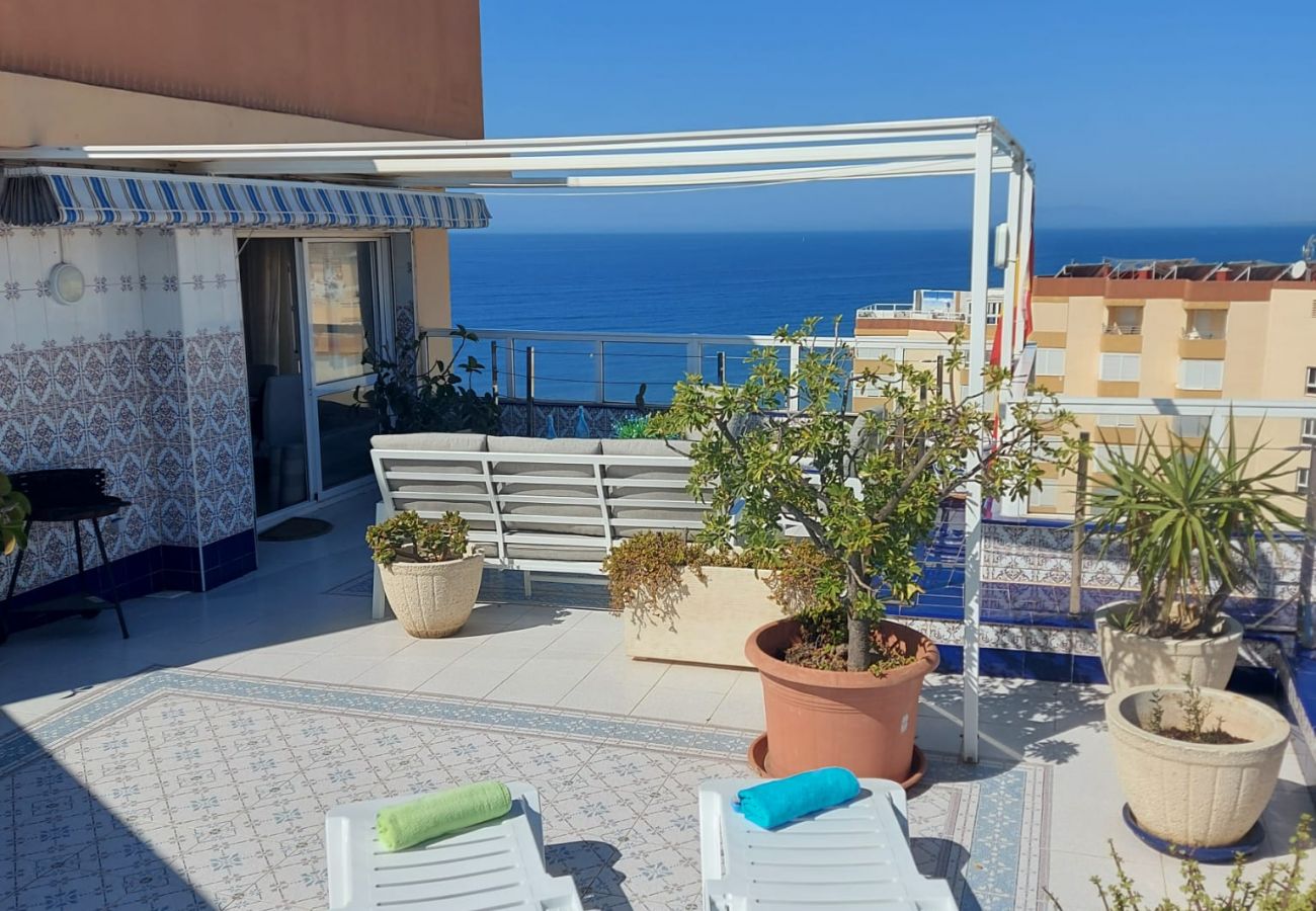 Apartamento en Torrox Costa - WintowinRentals Vistas Espectaculares, Atico, 1 ºLínea de Playa en Torrox Apartamento en Torrox Costa - WintowinRentals Vistas Espectaculares, Atico, 1 ºLínea de Playa en Torrox