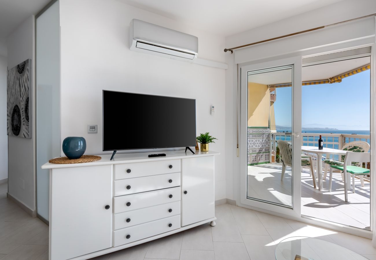 Apartamento en Fuengirola - WintowinRentals Relax & Vista al Mar Frontal.