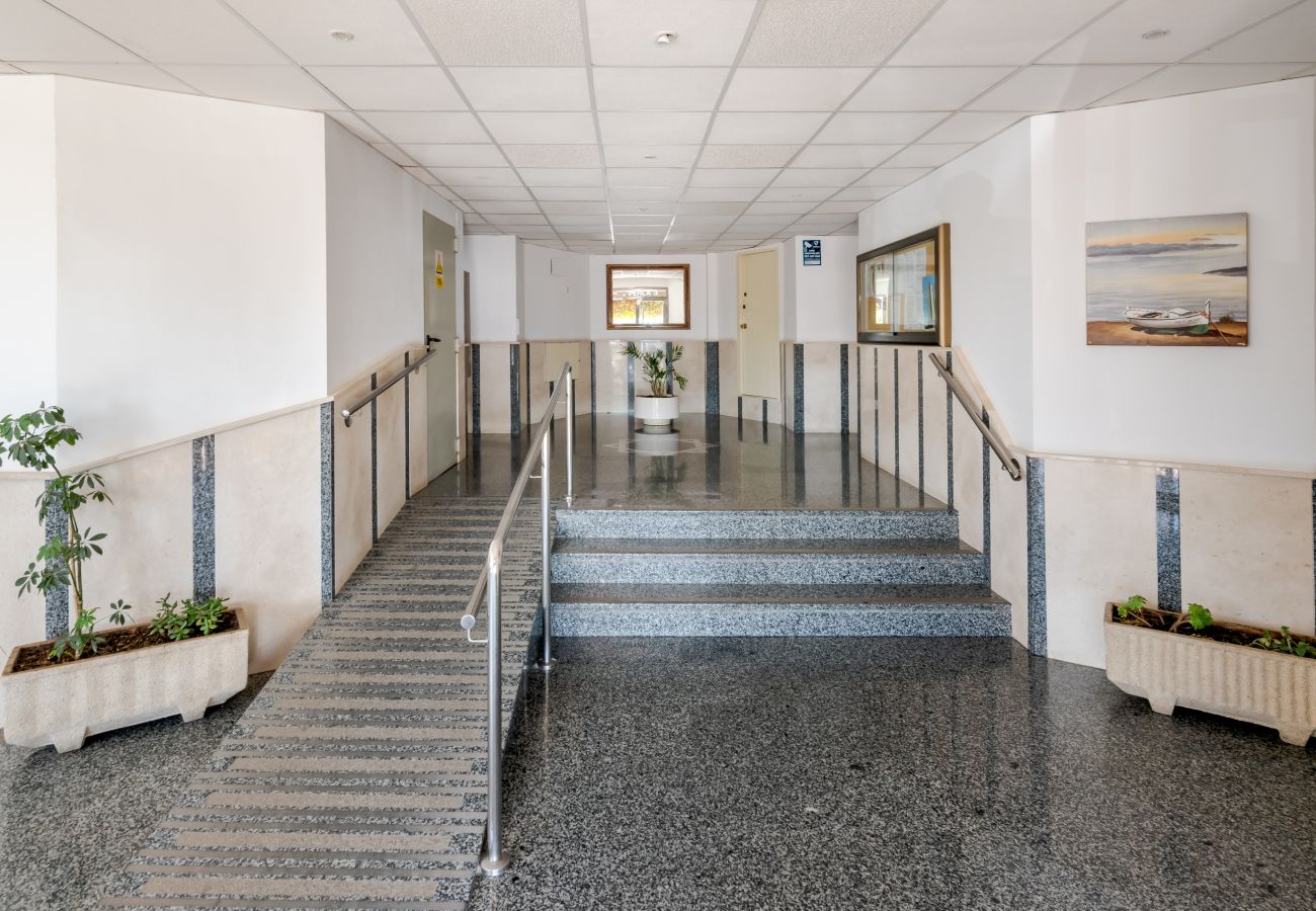 Apartamento en Fuengirola - WintowinRentals Relax & Vista al Mar Frontal.