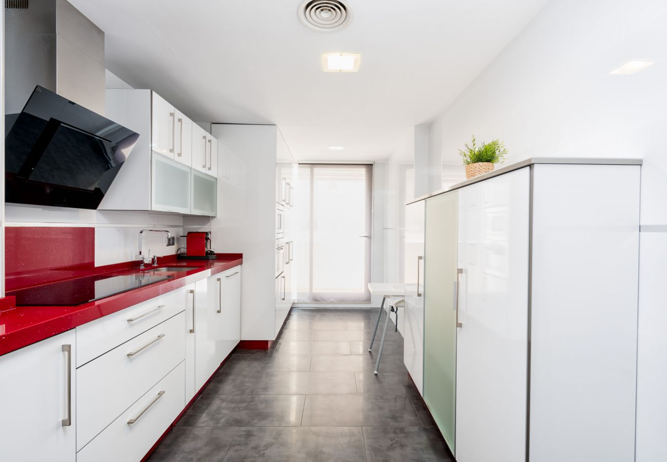 Apartamento en Rincón de la Victoria - RELAX JUNTO AL MAR, PISCINA, WIFI A/A.