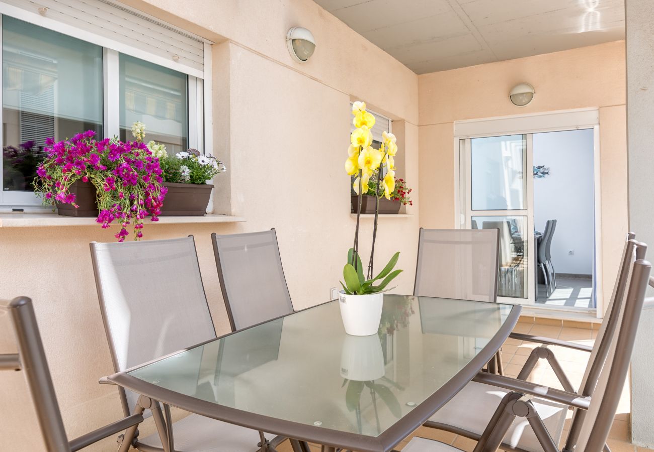 Apartamento en Rincón de la Victoria - RELAX JUNTO AL MAR, PISCINA, WIFI A/A.