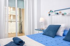 Apartamento en Rincón de la Victoria - RELAX JUNTO AL MAR, PISCINA, WIFI A/A.