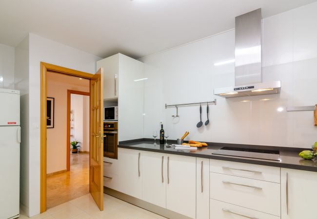 Apartamento en Málaga - WintowinRentals Teatinos, Málaga, Metro & Parking. Apartamento en Málaga - WintowinRentals Teatinos, Málaga, Metro & Parking.