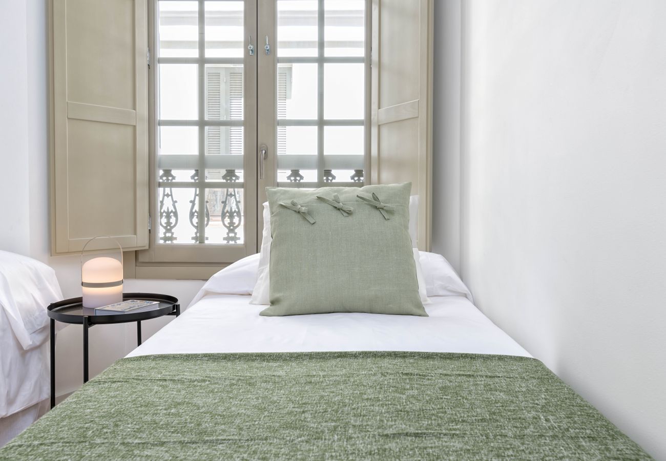 Apartamento en Málaga - WintowinRentals Centro Histórico & Parking Gratis