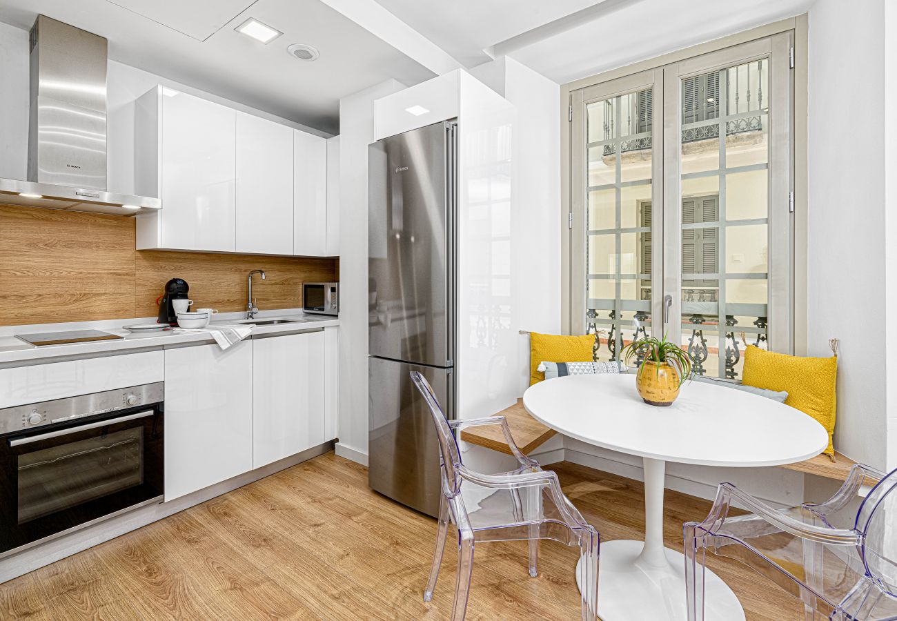 Apartamento en Málaga - WintowinRentals Centro Histórico & Parking Gratis