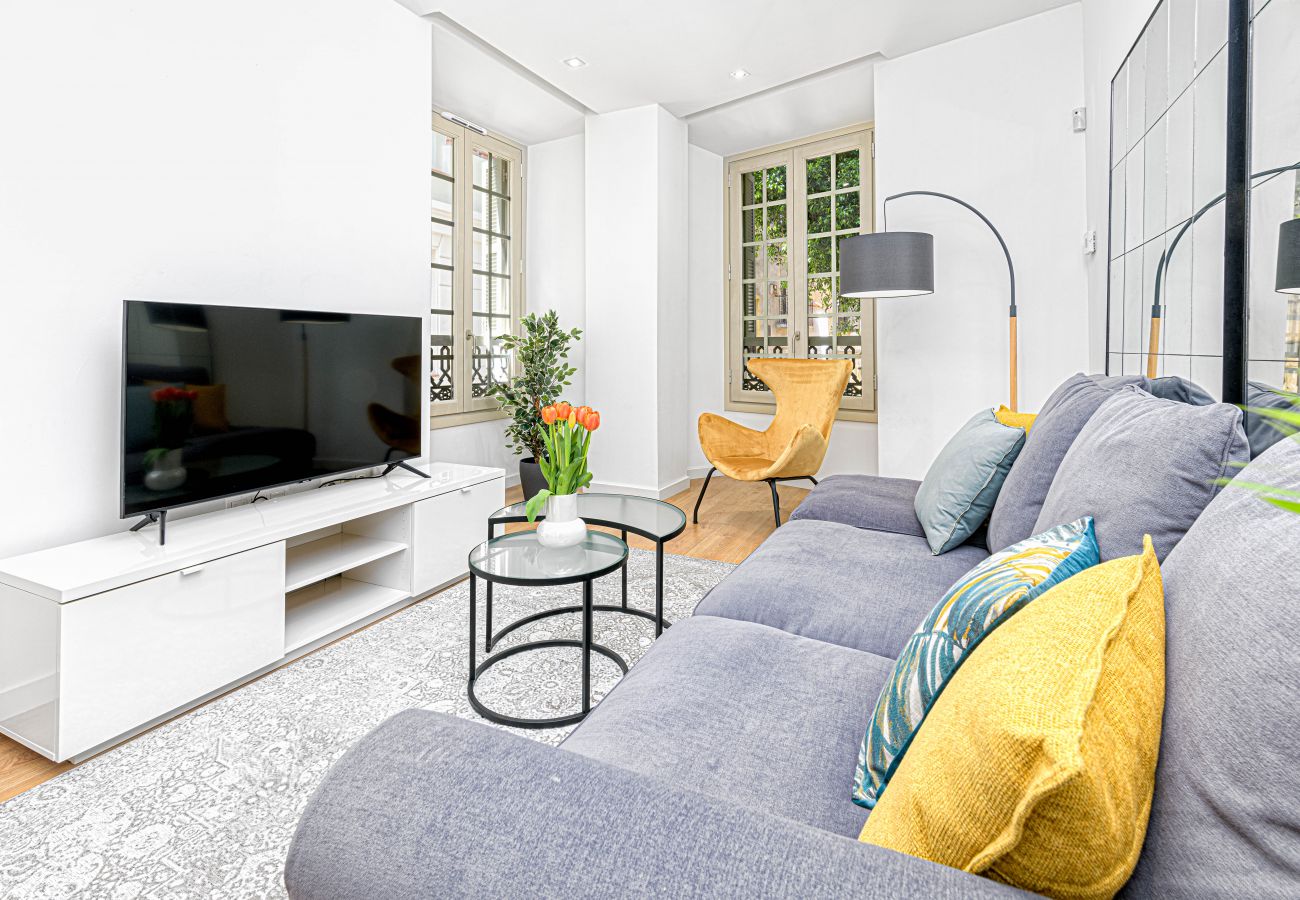 Apartamento en Málaga - WintowinRentals Centro Histórico & Parking Gratis
