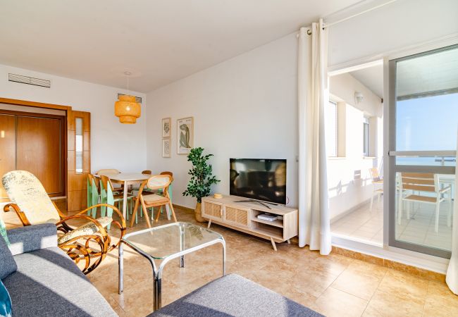 Apartamento en Rincón de la Victoria - WintowinRentals Ubicación perfecta y vista al mar. 