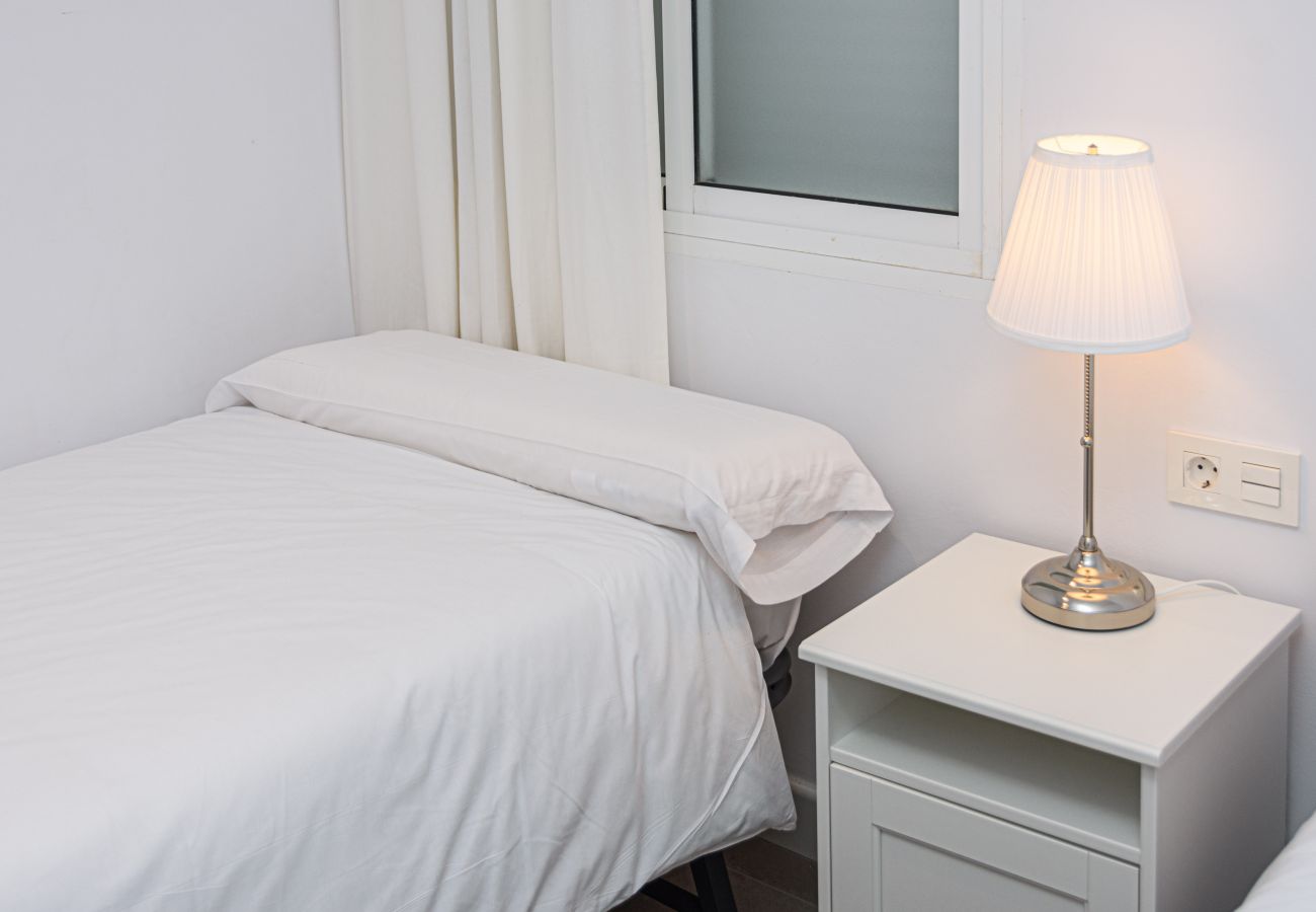 Apartamento en Málaga - WintowinRentals Centro histórico, Tranquilo, Cómodo y Renovado.