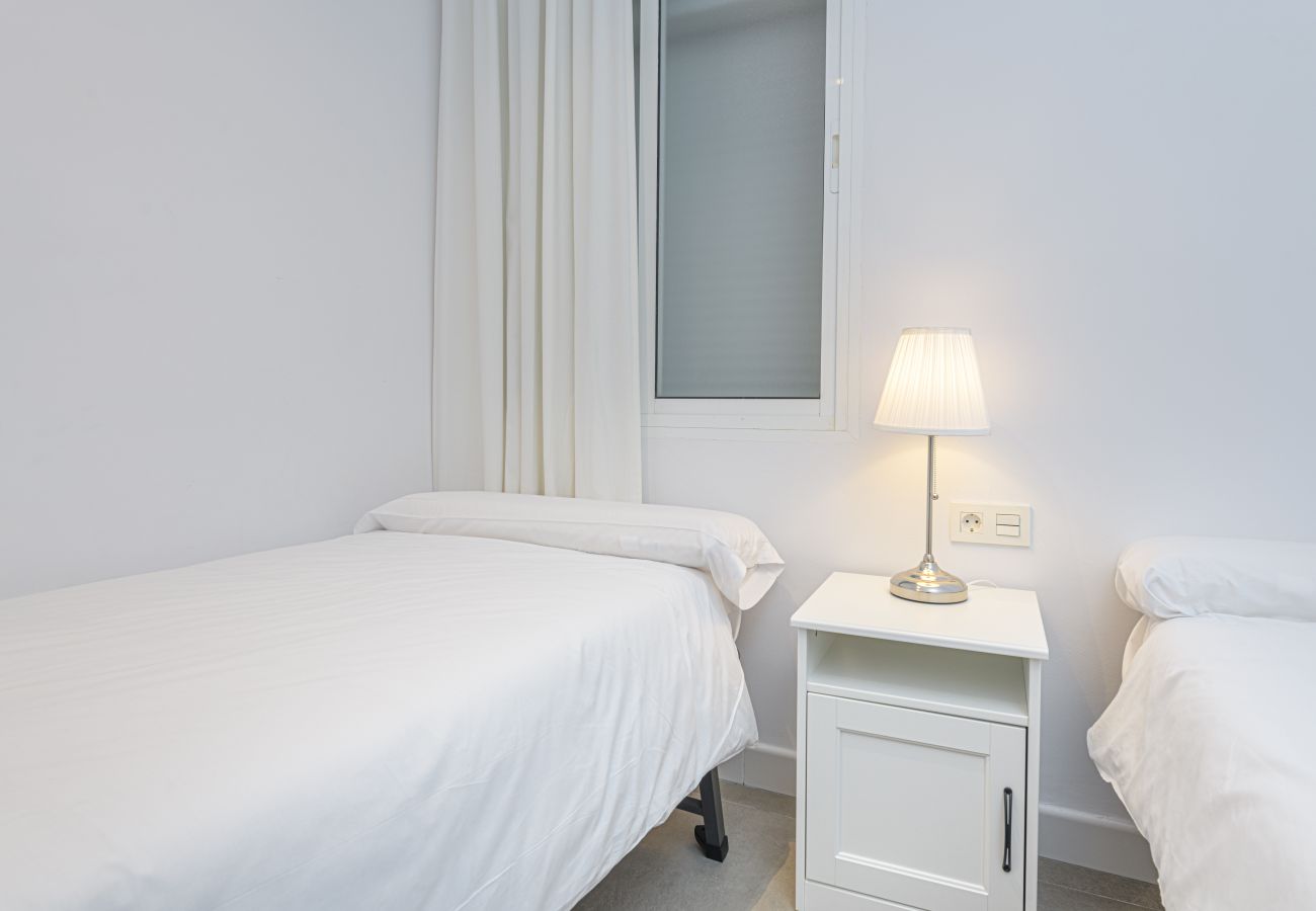 Apartamento en Málaga - WintowinRentals Centro histórico, Tranquilo, Cómodo y Renovado.