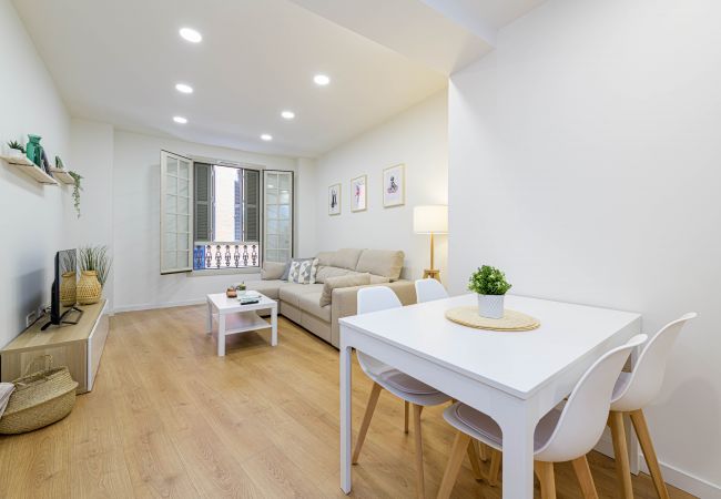 Apartamento en Málaga - WintowinRentals Plaza del Teatro Centro Histórico Málaga. Apartamento en Málaga - WintowinRentals Plaza del Teatro Centro Histórico Málaga.