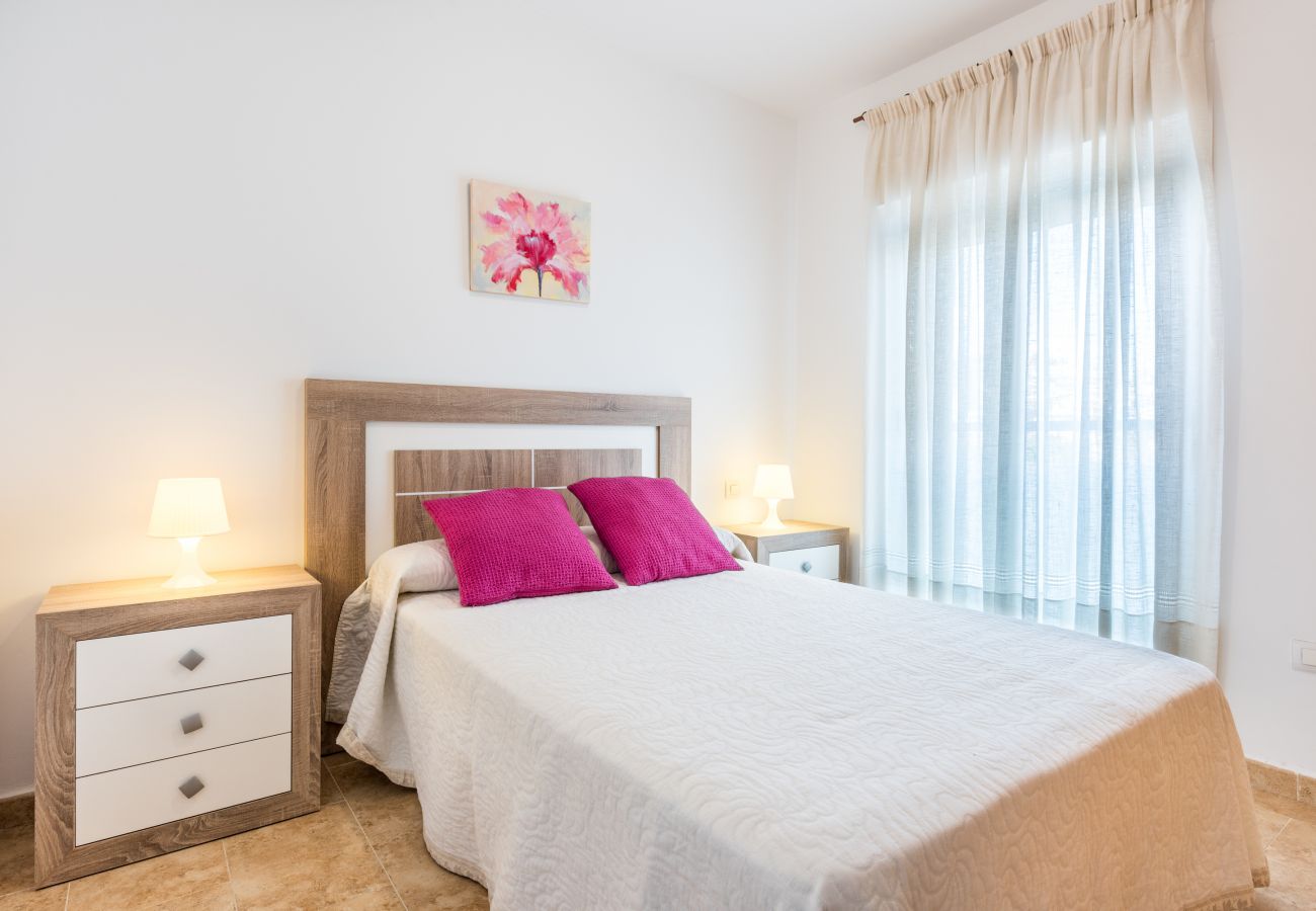 Apartamento en Rincón de la Victoria - WintowinRentals Cómoda, Cerca de la playa, Piscina