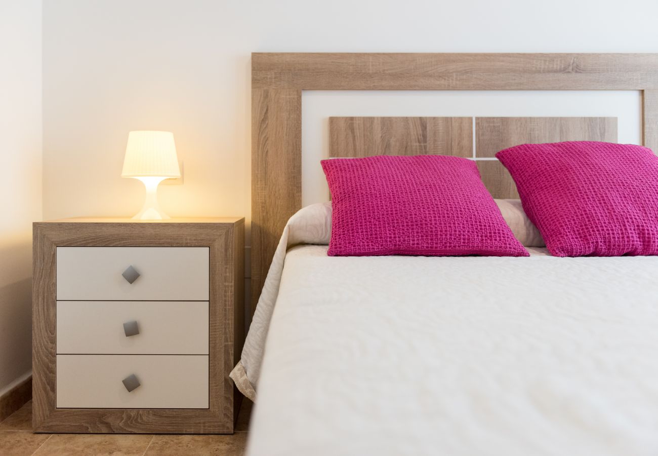 Apartamento en Rincón de la Victoria - WintowinRentals Cómoda, Cerca de la playa, Piscina