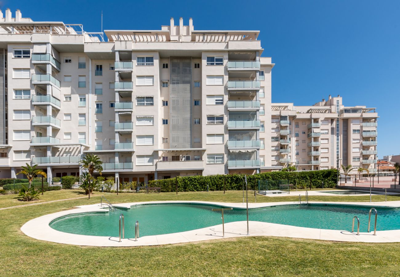 Apartamento en Rincón de la Victoria - WintowinRentals Cómoda, Cerca de la playa, Piscina