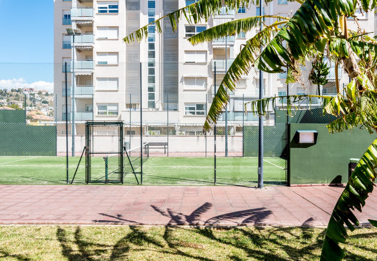 Apartamento en Rincón de la Victoria - WintowinRentals Cómoda, Cerca de la playa, Piscina