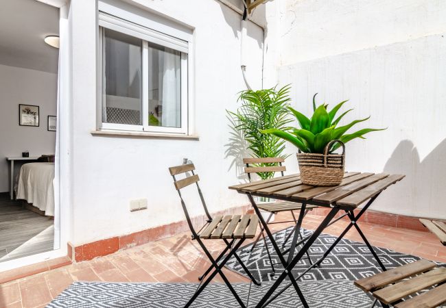 Apartamento en Málaga - WintowinRentals Fabuloso, WIFI y Parking Gratis. Apartamento en Málaga - WintowinRentals Fabuloso, WIFI y Parking Gratis.
