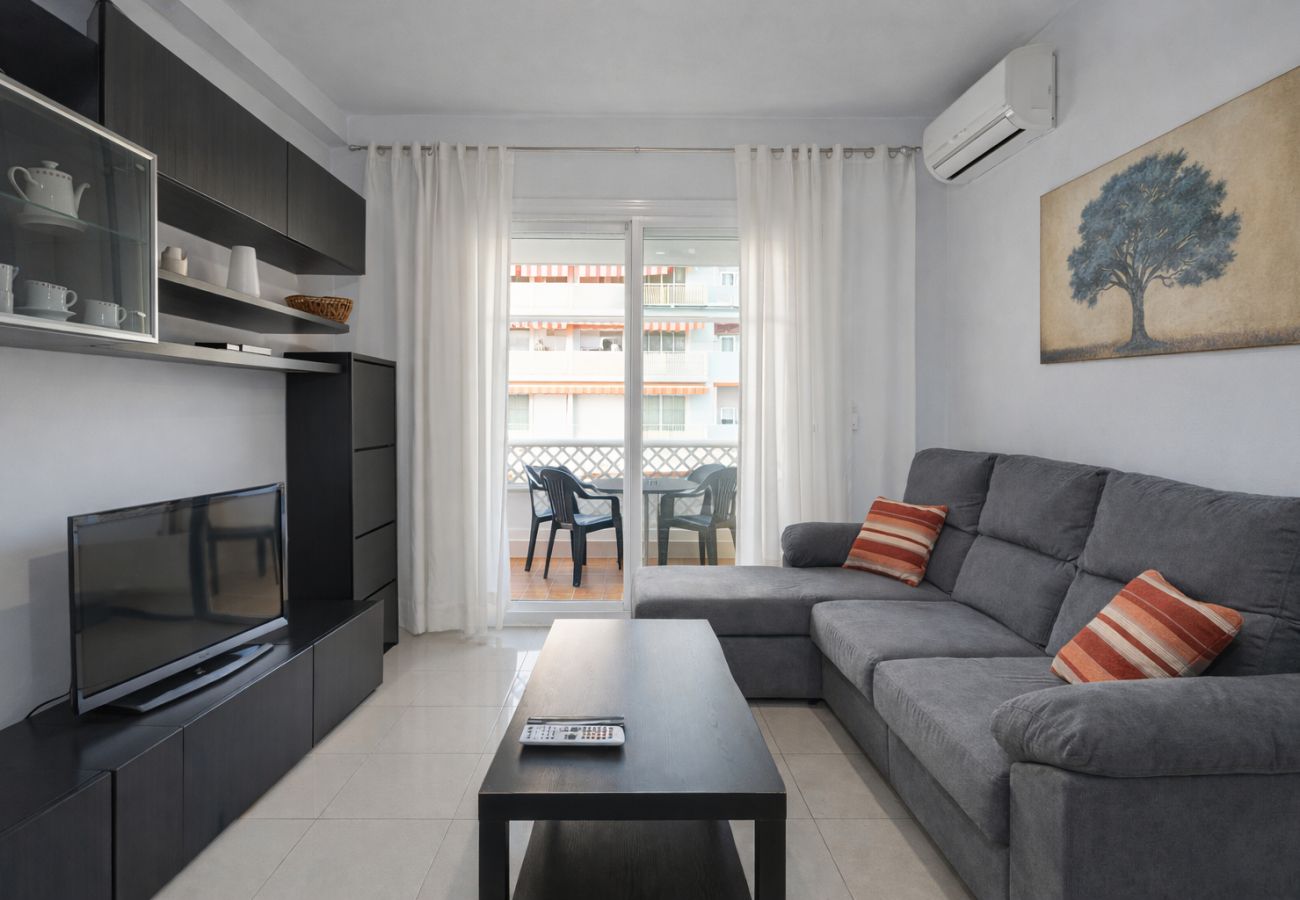 Apartamento en Rincón de la Victoria - Casa Nico. Playa a 4 min | Garaje | Mascotas | Relax Costa del Sol