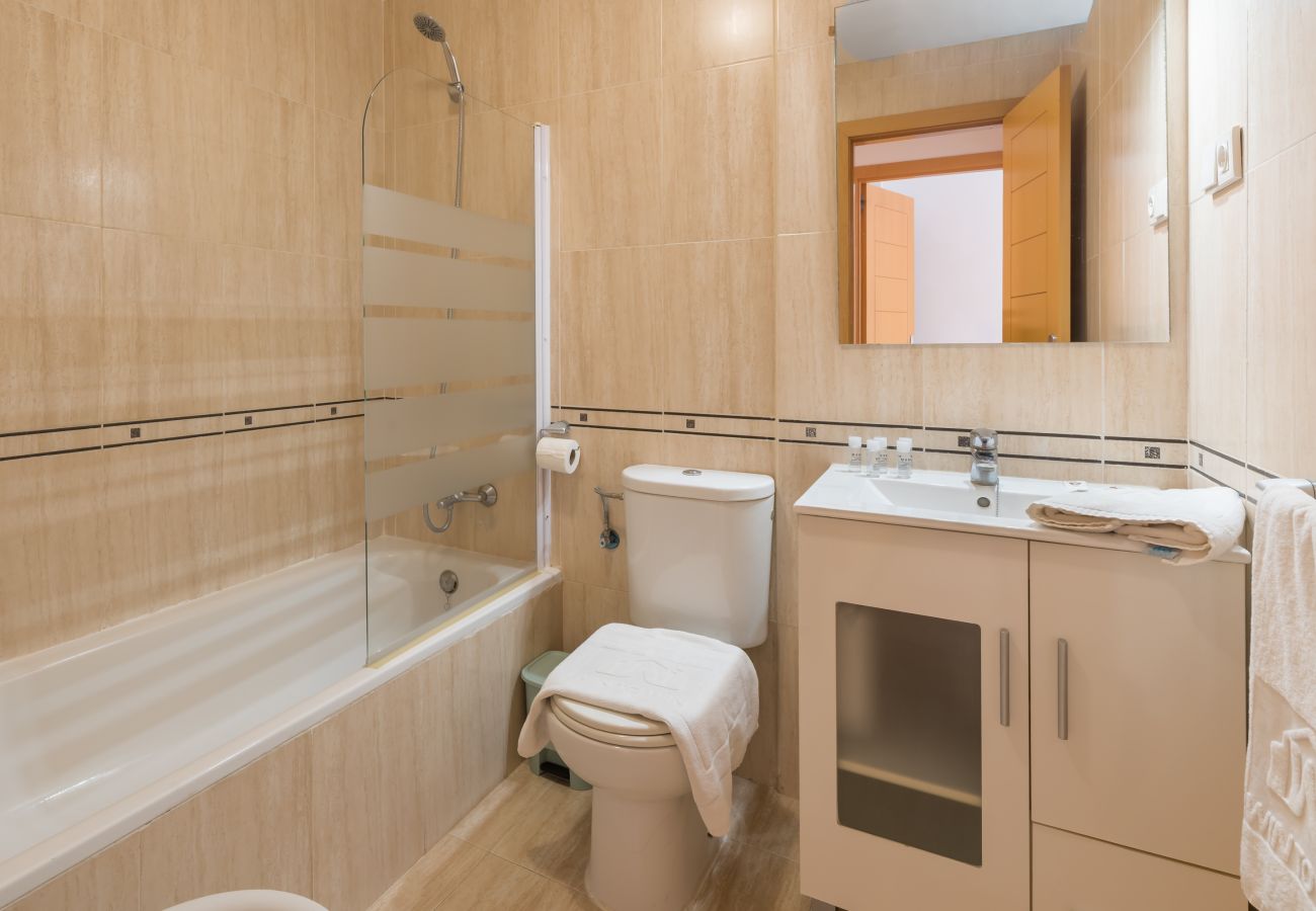 Apartamento en Rincón de la Victoria - Casa Nico. Playa a 4 min | Garaje | Mascotas | Relax Costa del Sol