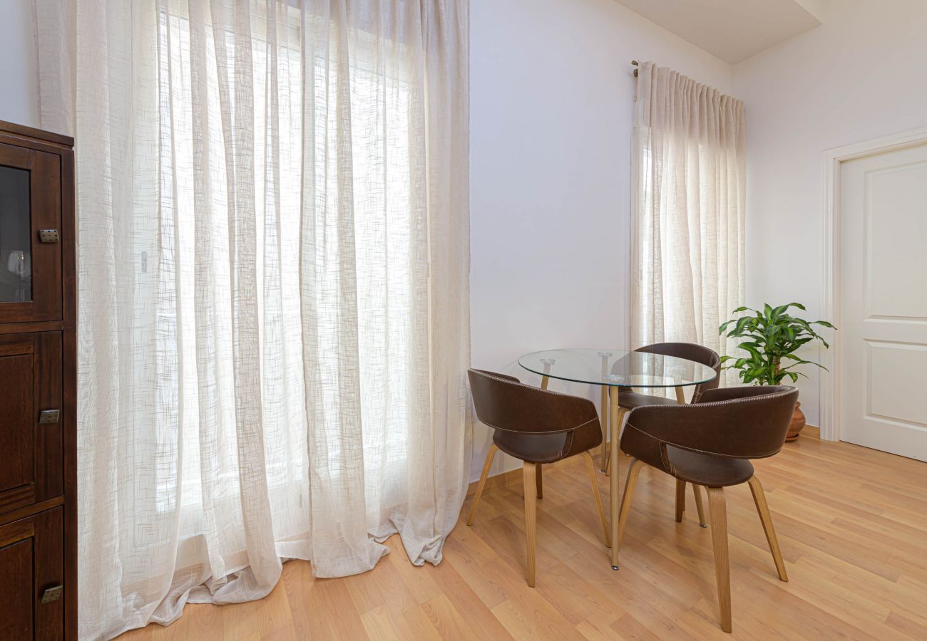Apartamento en Málaga - WintowinRentals Céntrico, Elegante y Silencioso