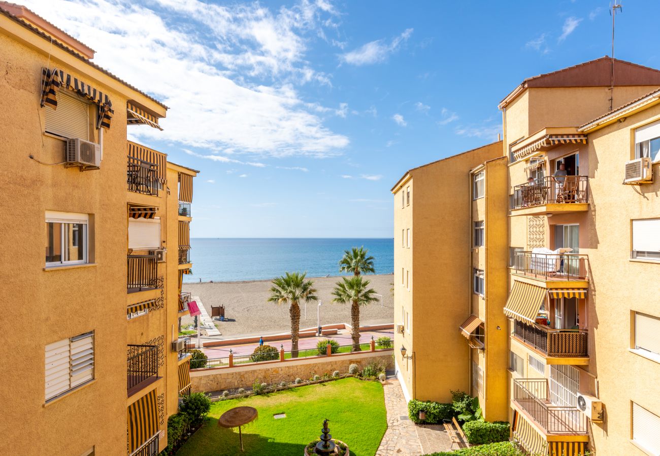 Apartamento en Rincón de la Victoria - WintowinRentals  Increíble Piso en Posada del Mar