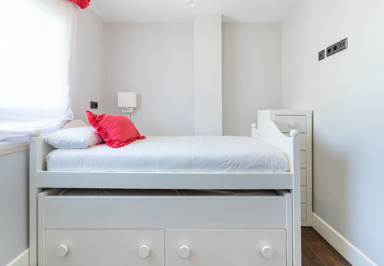 Apartamento en Rincón de la Victoria - WintowinRentals  Increíble Piso en Posada del Mar