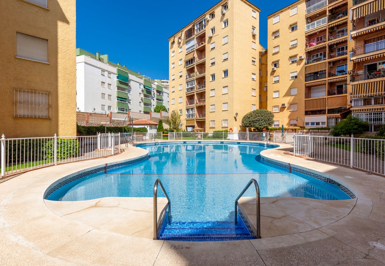 Apartamento en Rincón de la Victoria - WintowinRentals  Increíble Piso en Posada del Mar