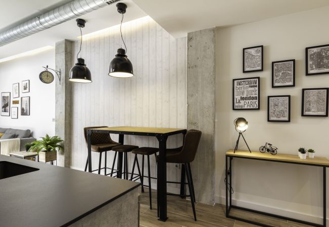 Apartamento en Málaga - Huelin Suites by WintowinRentals Loft NewYork Apartamento en Málaga - Huelin Suites by WintowinRentals Loft NewYork