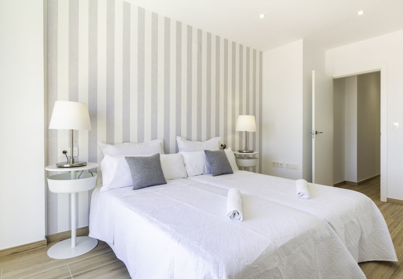 Apartamento en Málaga - WintoWinRentals - Atico luxury con vistas al mar.