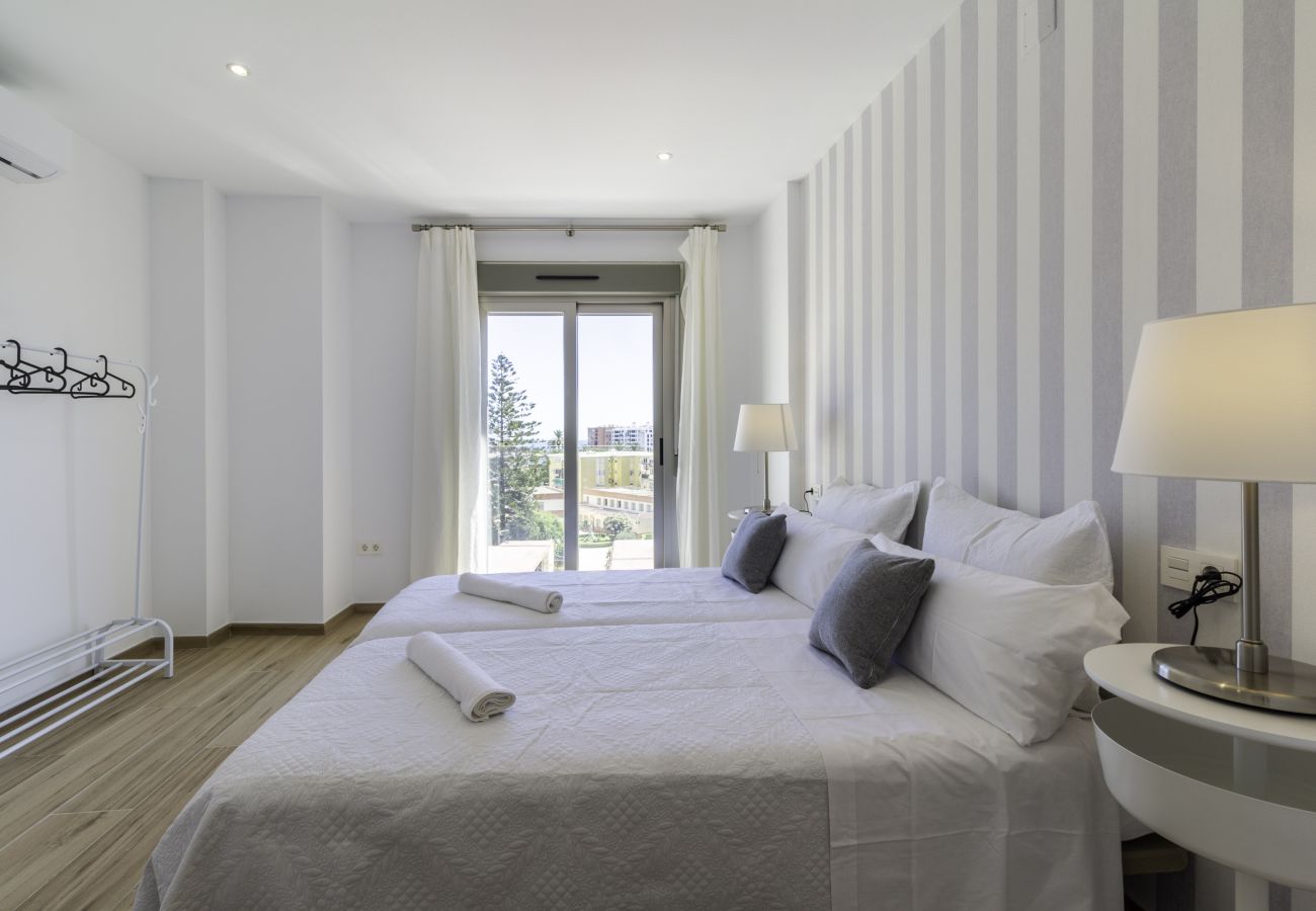 Apartamento en Málaga - WintoWinRentals - Atico luxury con vistas al mar.