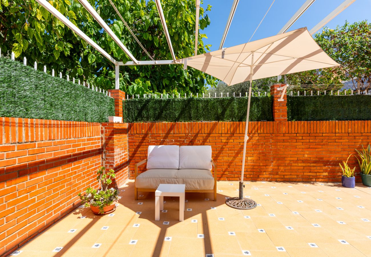 Casa adosada en Rincón de la Victoria - WintowinRentals Close to the beach, Private Terrace & Parking