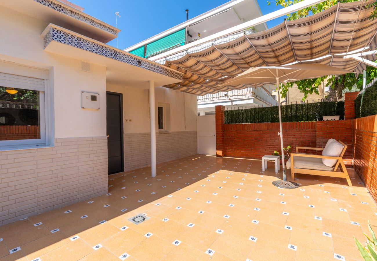 Casa adosada en Rincón de la Victoria - WintowinRentals Close to the beach, Private Terrace & Parking