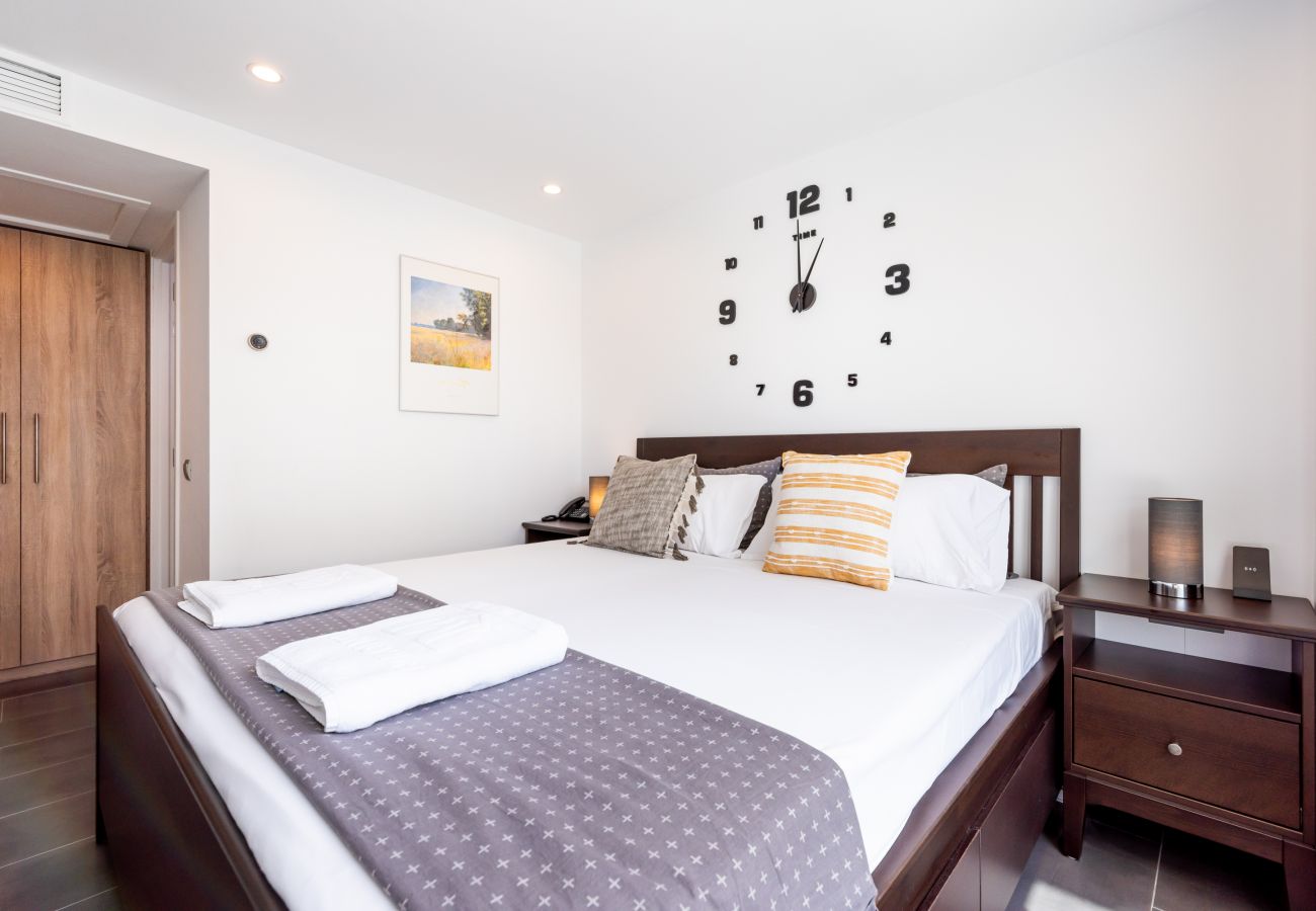 Apartamento en Torremolinos - WintowinRentals Executive apt in OCEAN HOUSE Complex 