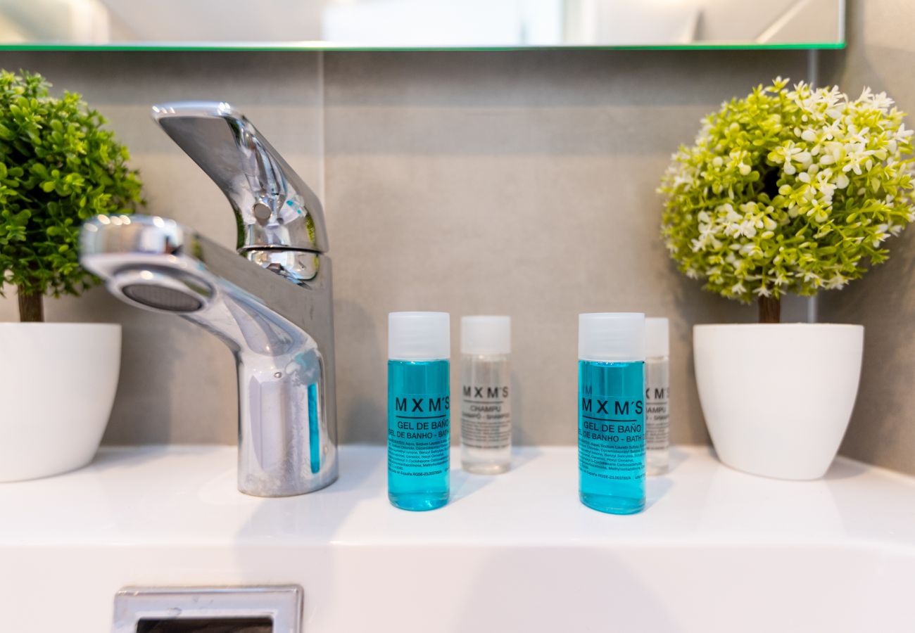 Apartamento en Torremolinos - WintowinRentals Executive apt in OCEAN HOUSE Complex 