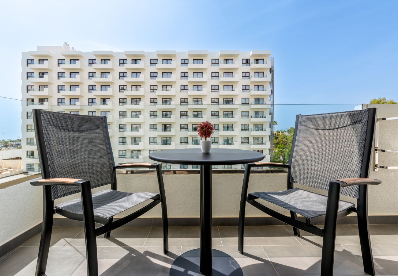 Apartamento en Torremolinos - WintowinRentals Executive apt in OCEAN HOUSE Complex 