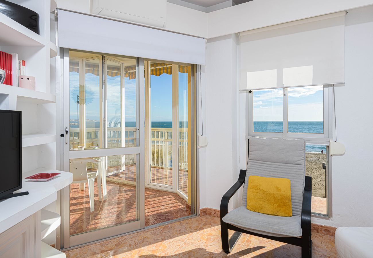 Apartamento en Fuengirola - Great Location and Frontal Sea View Fuengirola