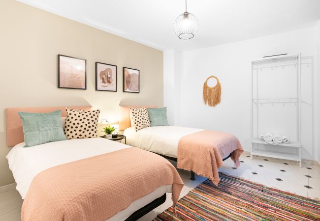 Apartamento en Málaga - Your Home Steps from the Center Apartamento en Málaga - Your Home Steps from the Center