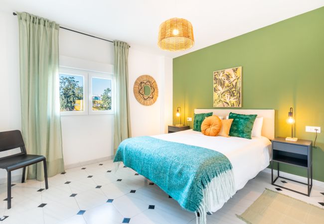 Apartamento en Málaga - Your Home Steps from the Center Apartamento en Málaga - Your Home Steps from the Center