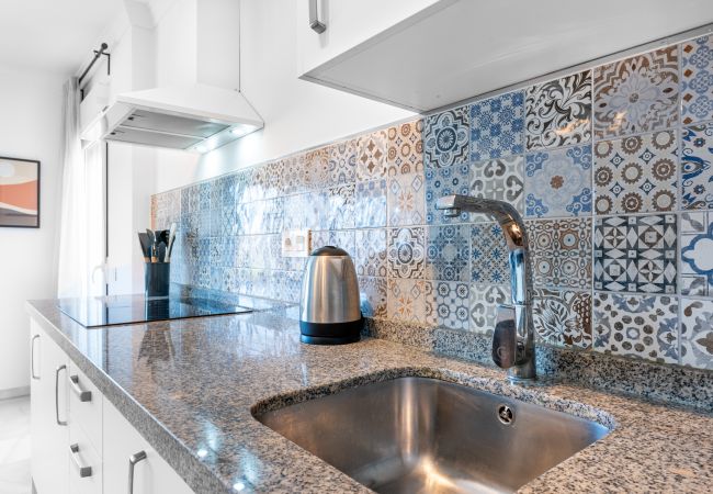 Apartamento en Málaga - Your Home Steps from the Center Apartamento en Málaga - Your Home Steps from the Center