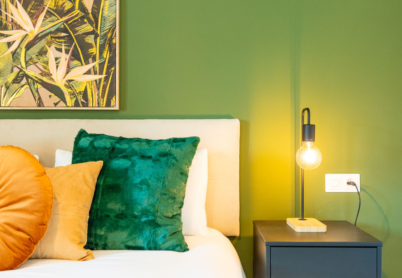 Apartamento en Málaga - Your Home Steps from the Center Apartamento en Málaga - Your Home Steps from the Center