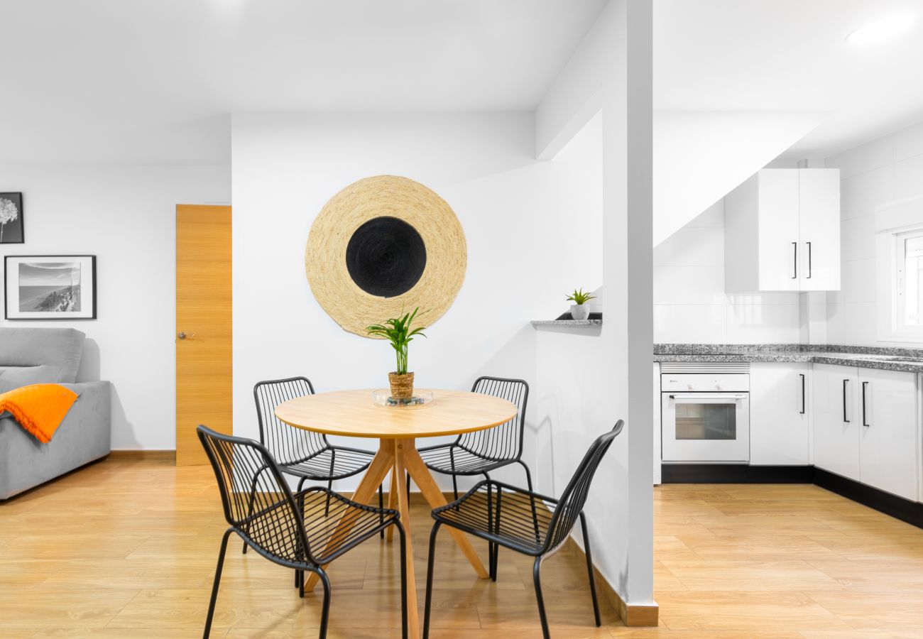 Casa adosada en Málaga - WintowinRentals Huelin House Terraza Chill out 2