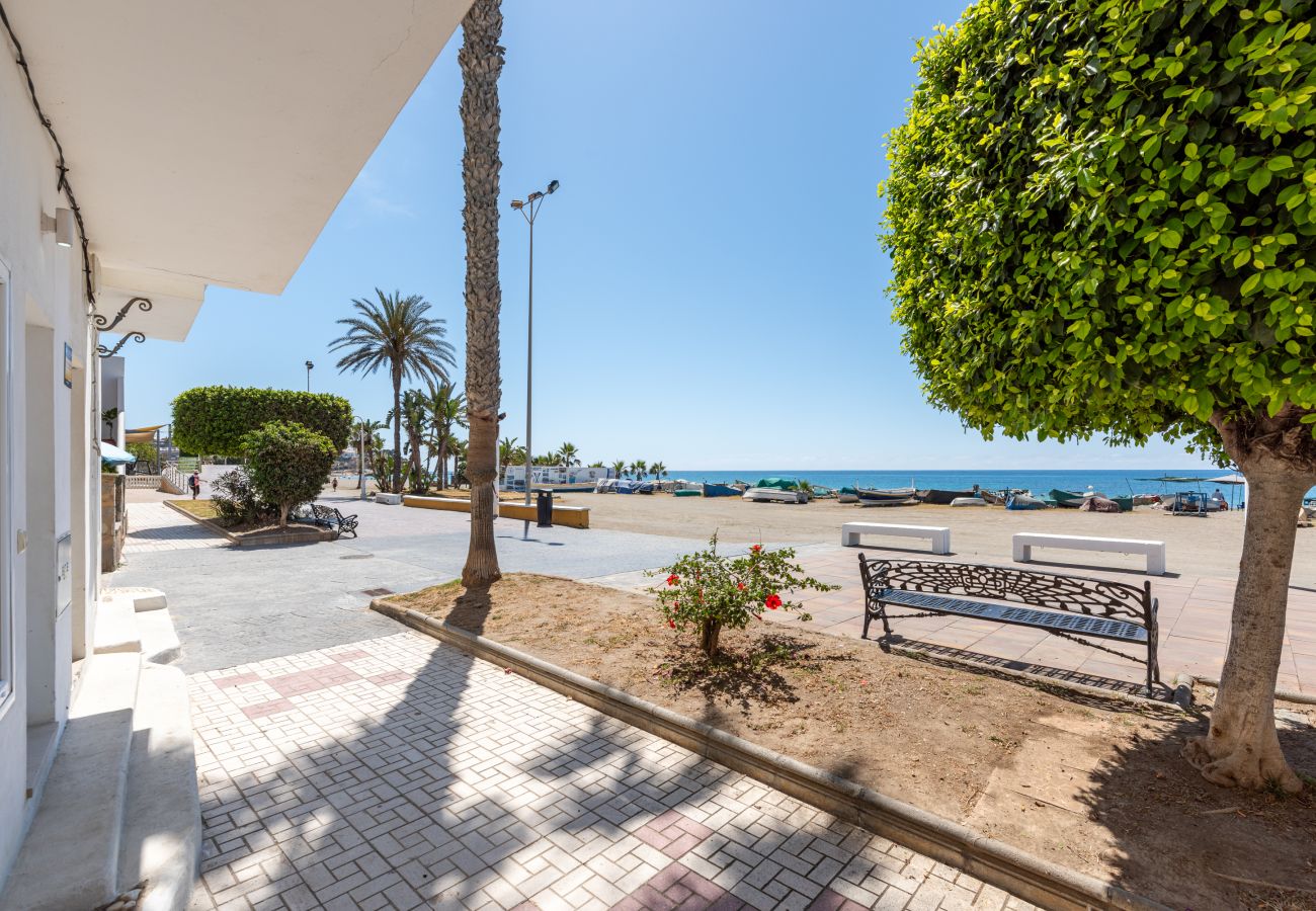 Apartamento en Cala del Moral - WintowinRentals Dream Home on the beachfront