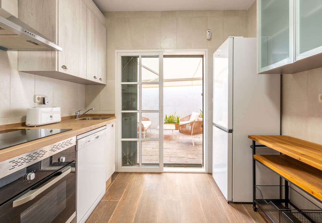 Apartamento en La Cala del Moral - WintoWinRentals - Chalet en primera línea de playa.