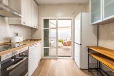 Apartamento en La Cala del Moral - WintoWinRentals - Chalet en primera línea de playa.
