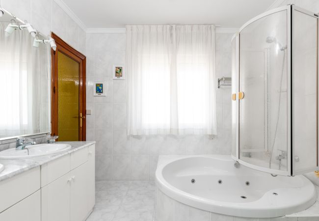 Apartamento en Málaga - WintowinRentals Céntrico y Luminoso Apartamento en el Corazón de Málaga Apartamento en Málaga - WintowinRentals Céntrico y Luminoso Apartamento en el Corazón de Málaga