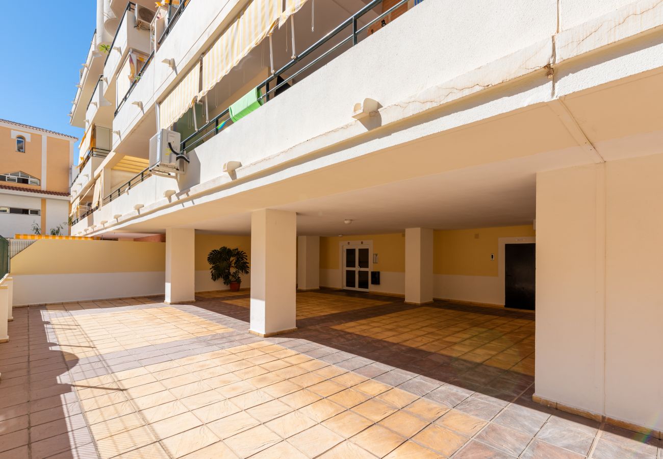 Apartamento en La Cala del Moral - WintowinRentals Ubicación perfecta, Parking Gratis, Piscina, Cala del Moral