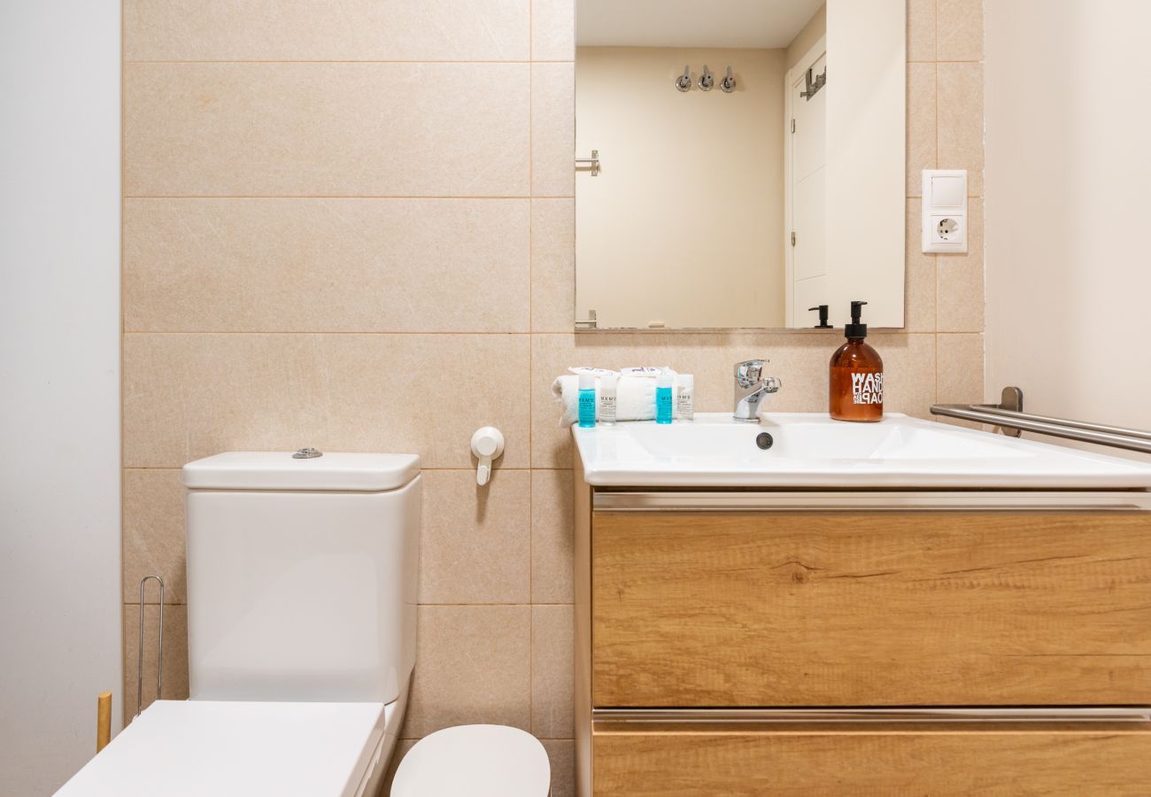 Apartamento en Málaga - WintowinRentals Cozy newly renovated apartment in Malaga Apartamento en Málaga - WintowinRentals Cozy newly renovated apartment in Malaga