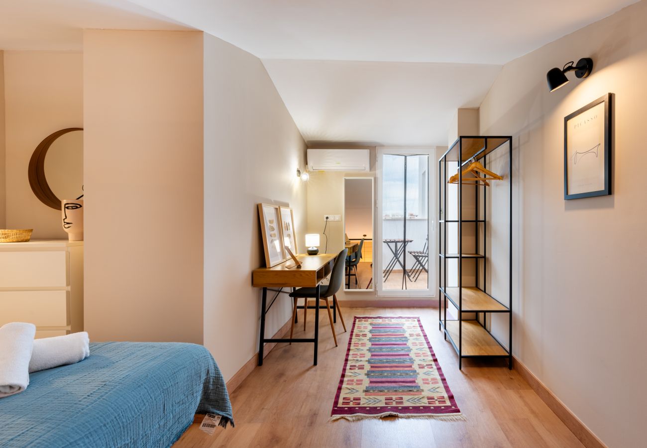 Apartamento en Málaga - WintowinRentals Cozy newly renovated apartment in Malaga Apartamento en Málaga - WintowinRentals Cozy newly renovated apartment in Malaga