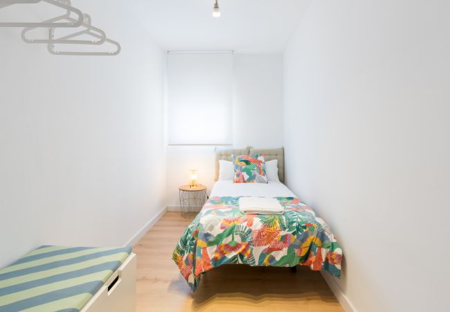 Apartamento en Málaga - WintowinRentals Apartamento moderno, completamente equipado y bien conectado en Málag Apartamento en Málaga - WintowinRentals Apartamento moderno, completamente equipado y bien conectado en Málag