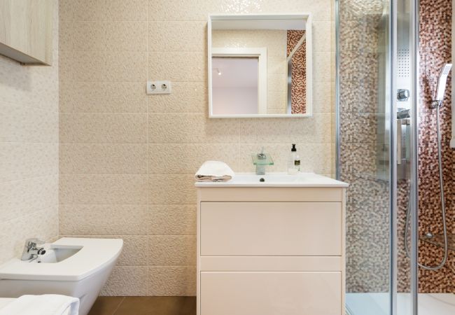 Apartamento en Málaga - WintowinRentals Apartamento moderno, completamente equipado y bien conectado en Málag Apartamento en Málaga - WintowinRentals Apartamento moderno, completamente equipado y bien conectado en Málag